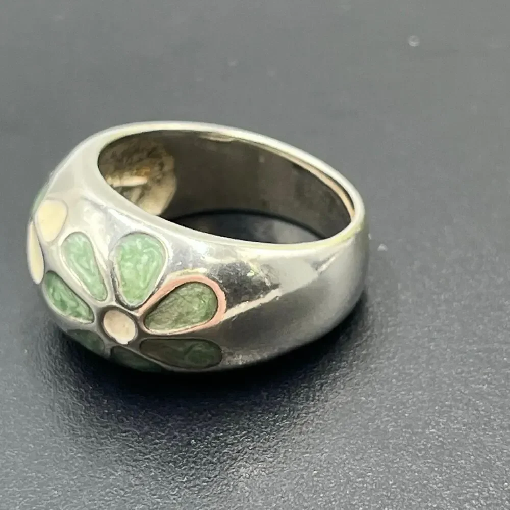 Chateau D'Argent C^A Sterling‎ Green Cream Enamel Petal Flower Dome Ring sz 8.25